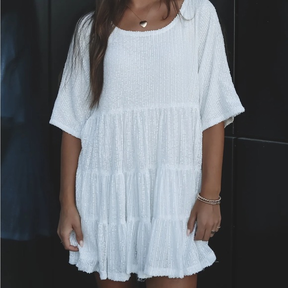 Amazing Lace White Sequin Dress - Picture 1 of 2